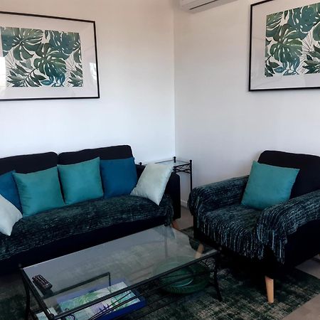 Joli Appartement, Piscine, Jacuzzi Sainte-Suzanne Ngoại thất bức ảnh